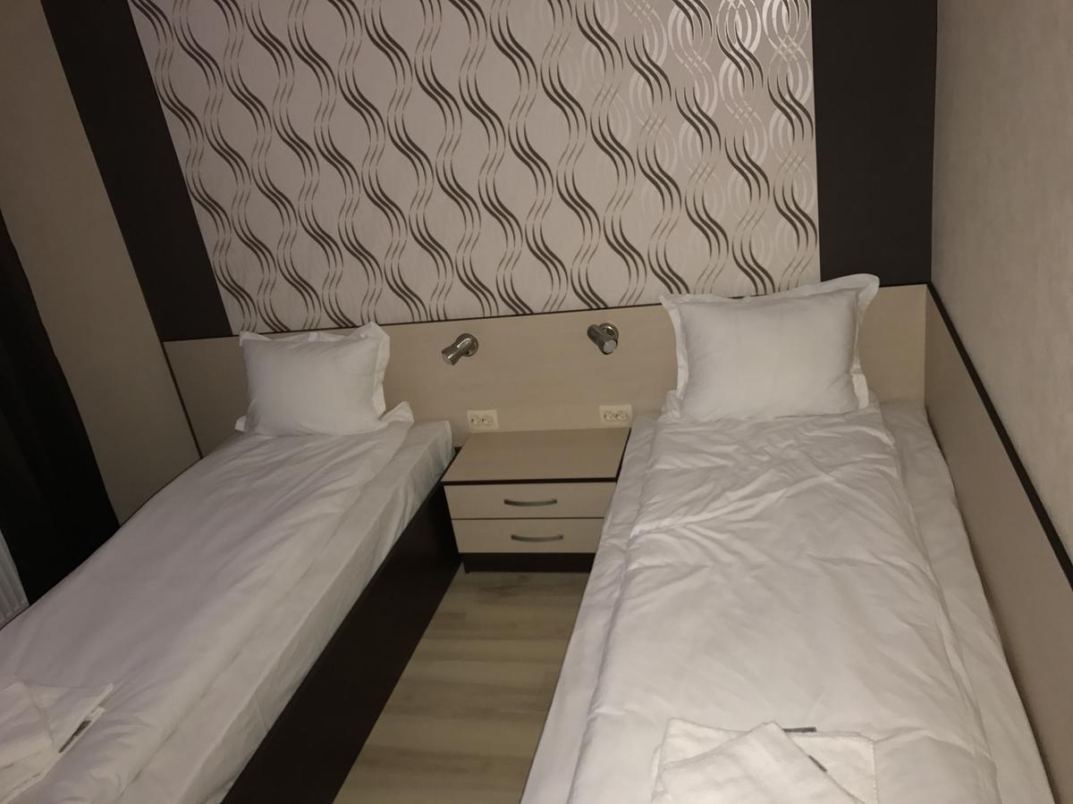 Hotel Body M Vratsa Bagian luar foto